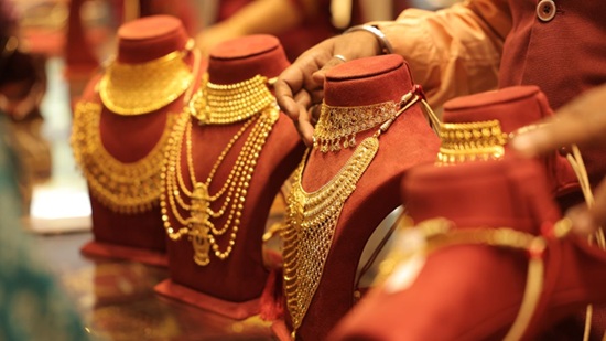 Chennai Gold Rate Today (June 10, 2026): 22K Gold Plunges ₹400, Silver Falls ₹10 Per Gram