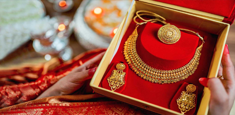 Gold Price Today in Chennai: 22K Gold Rises, Silver Reaches ₹260 Per Gram