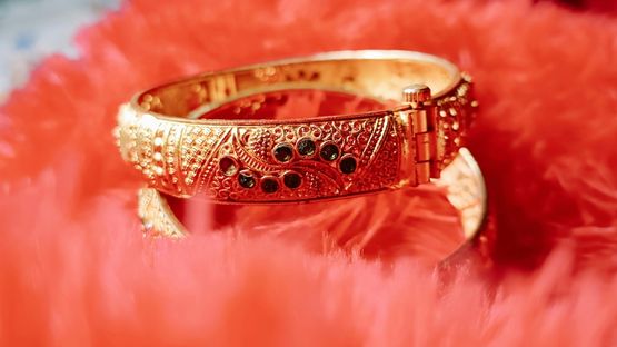 Chennai Gold Rate Today, October 8, 2026: Gold Prices Remain Unchanged Chennai Gold Rate Today, October 8, 2026: Gold Prices Remain Unchanged